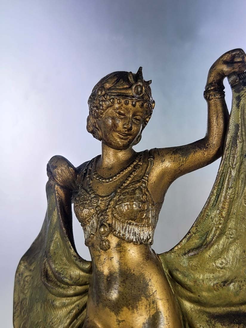 Cold Painted Bronze Bergman Bronze Gypsy Dancer - 3