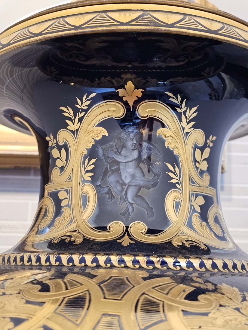 Large Signed Pair Of 19th C. Royal Vienna Urns - 3