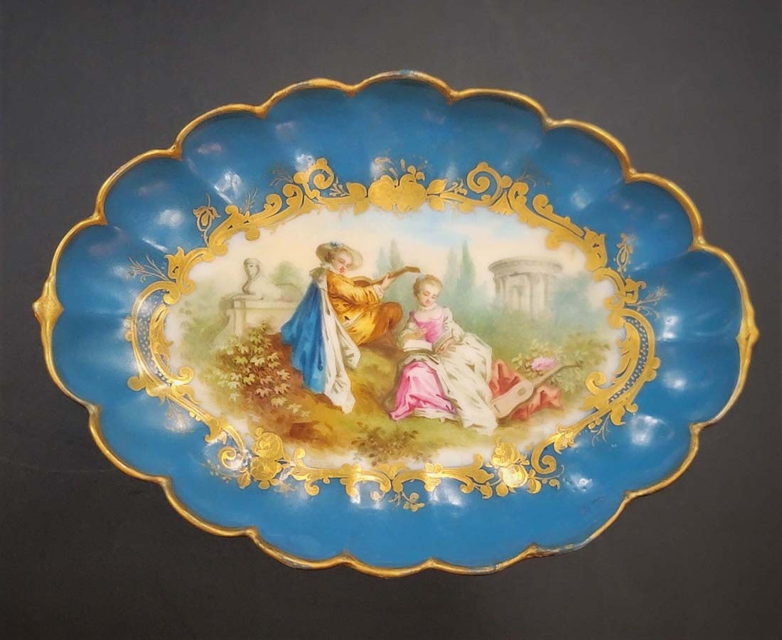 19th C. Sevres figural clock set - 10