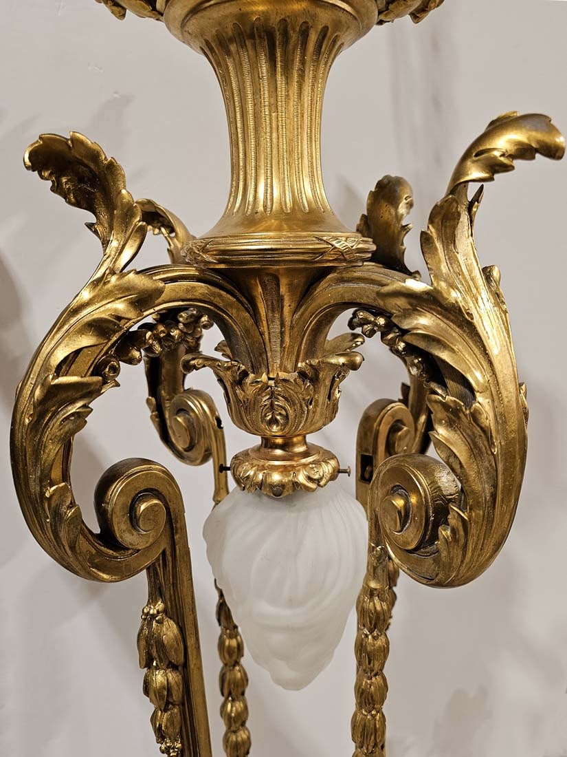 Large French Bronze 14-Lights Chandelier - 4