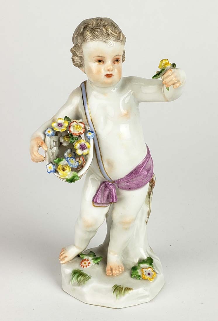 19th C. Meissen Figure of Flower Girl: 19th C. Meissen Figure of Flower Girl. Measures H: 5 1/2" W: 2 3/4"