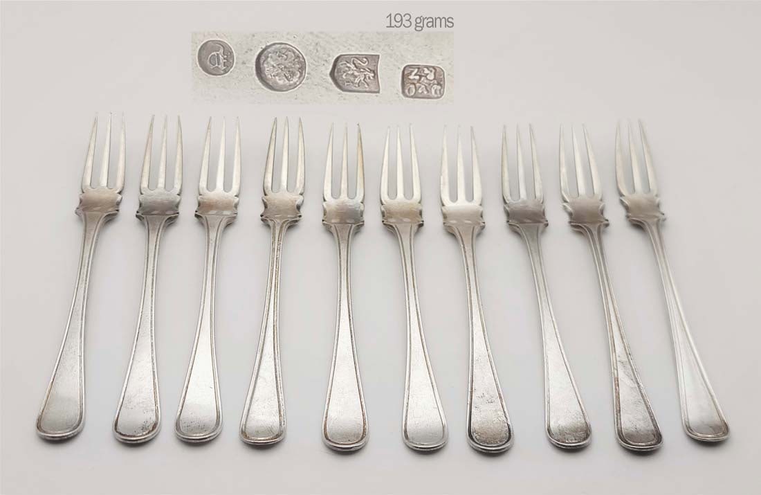 Set Of Ten 19th C. European Silver Forks (193 grams): Set Of Ten 19th C. European Silver (193 grams) Forks. L 5"