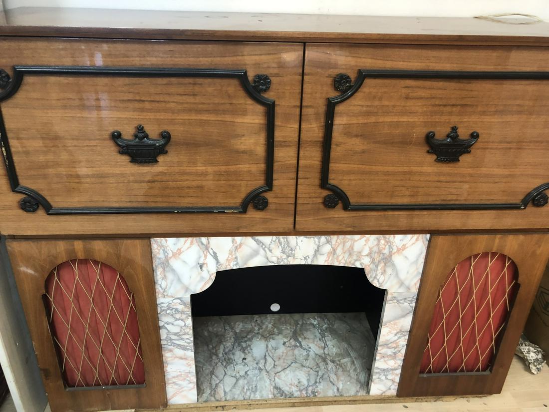 midcentury stereo, bar & fireplace Jul 27, 2019 Western