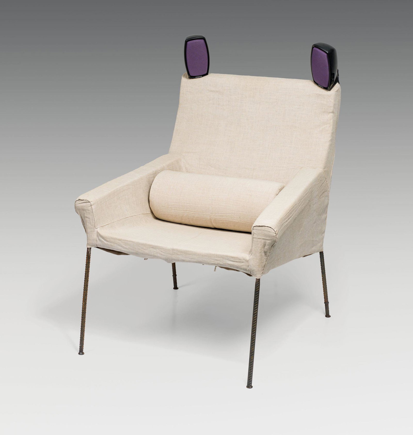 Franz West: Clubfauteuil (Sound Philipp Quehenberger) (1 of 1)