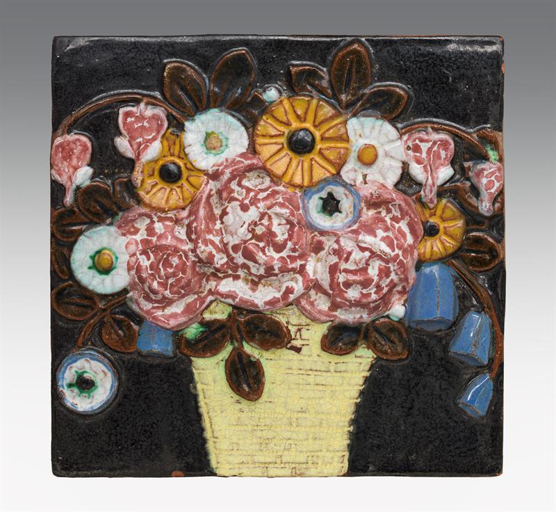 Michael Powolny: Tile with flower basket "Fliese with Blumenkorb" (1 of 1)