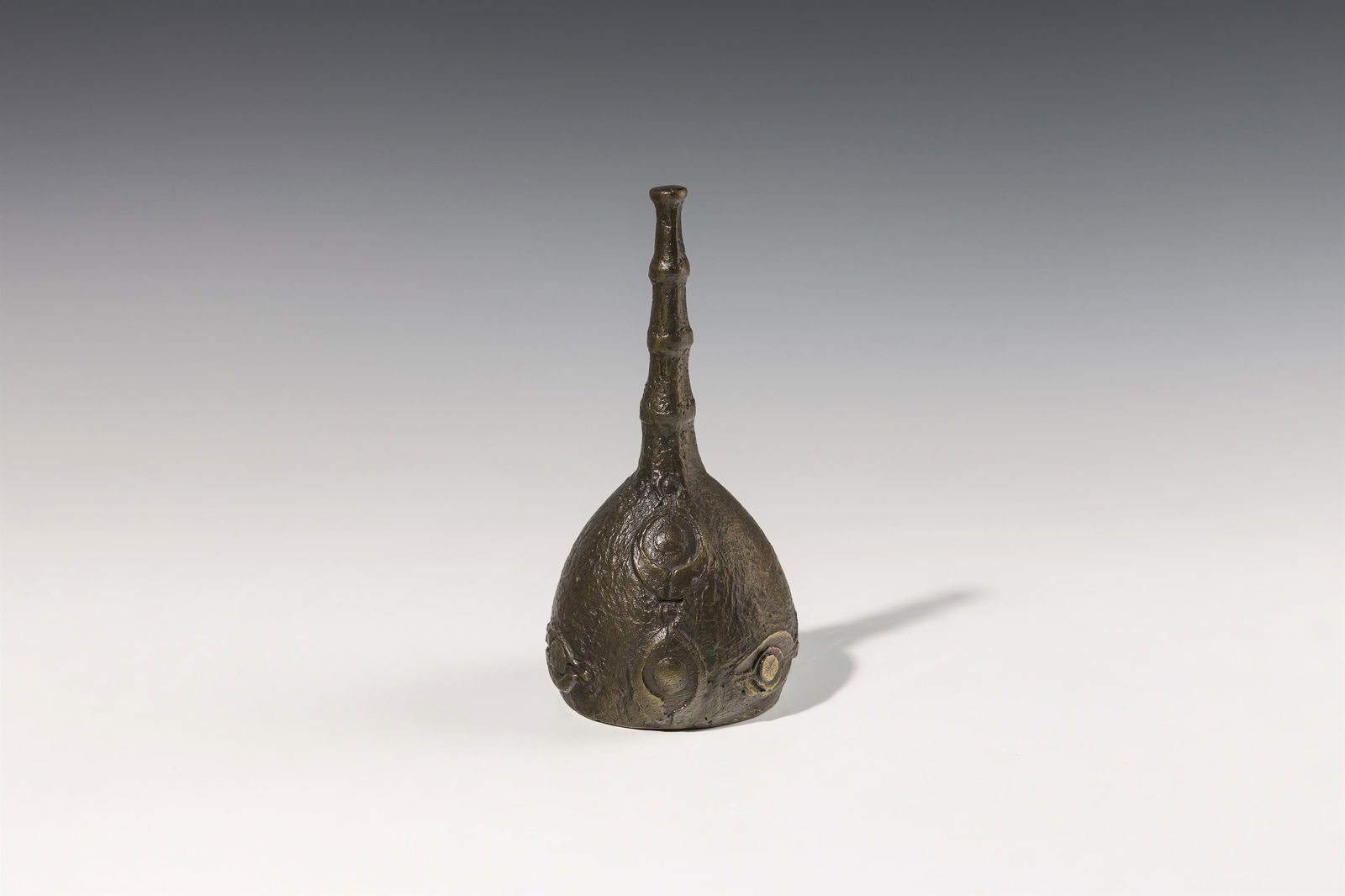 Wander Bertoni: Tischglocke - 2