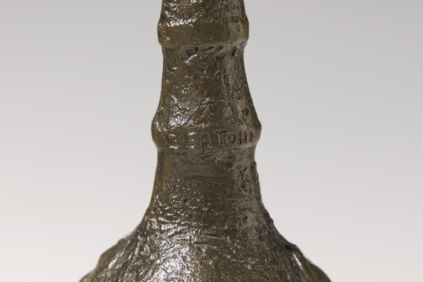 Wander Bertoni: Tischglocke - 4