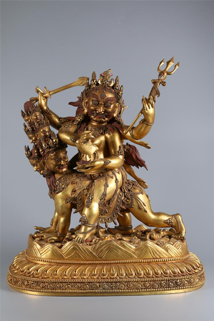 A GILT BRONZE KURUKULLE BUDDHA STATUE (1 of 10)