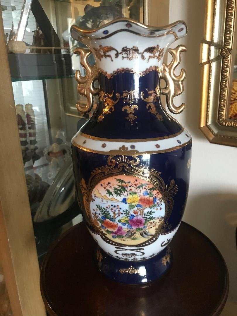 Large Chinese Ornate Vase Cobalt Blue Gilded Handles (1 of 7)