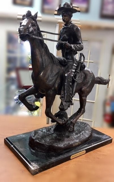 Frederic Remington Large Bronze Sculpture Horse Rider (1 of 5)