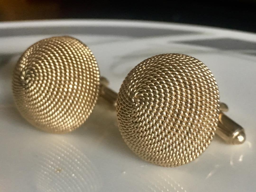 Shields Italy Gold Plated Dome Shape Cufflinks: Shields Made in Italy Gold Plated Dome Shape Cufflinks. In house shipping to continental US $10.