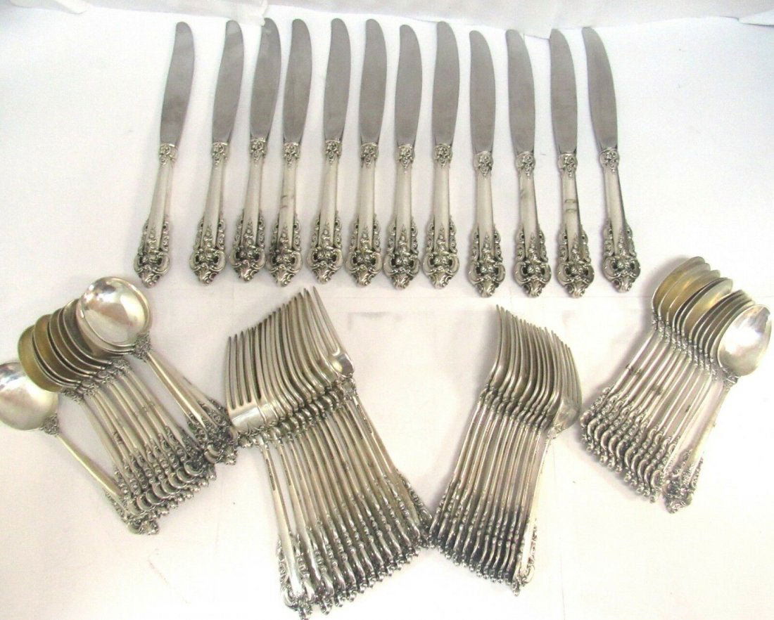 Wallace Grand Baroque Sterling Silver Service for 12 (1 of 12)