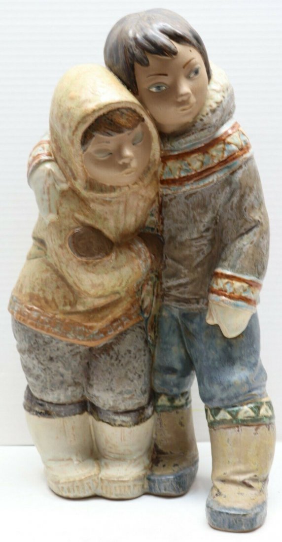 RARE Lladro Sculpture 2038 Eskimo ARCTIC COUPLE (1 of 12)