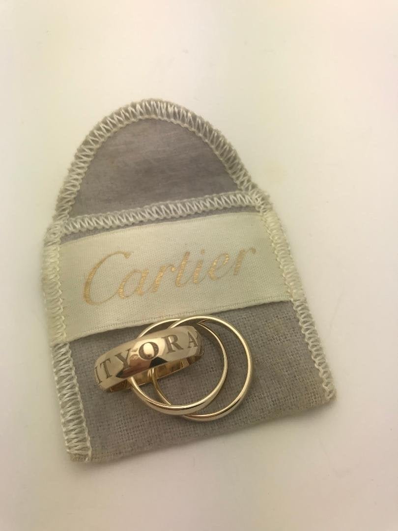 Cartier Amour Et Trinity 18K Gold Ring Size 4.5: Cartier Or Amour Et Trinity 18K Gold Ring Size 4.5 (marked 48 European). Weight 10.4 gram. From 1998. Model 06244Q. In house shipping is available, buyer pays shipping cost.
