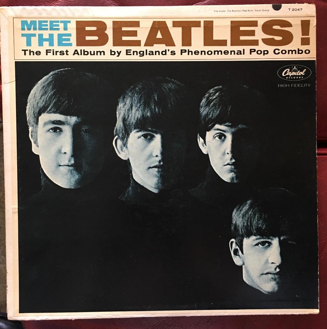 Meet The Beatles First Album 1964 MONO LP Record: Meet The Beatles First Album 1964 MONO LP Record , in excellent condition Vinyl & cover .