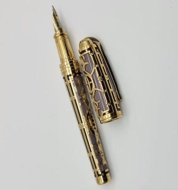 S.T. DUPONT NEW YORK 5TH AVE LIMITED EDITION 5 PIECE SE
