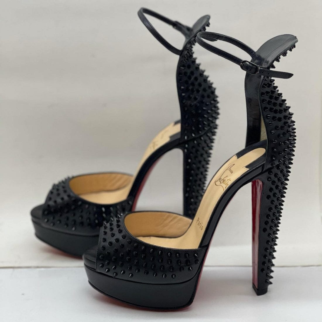 Spiked stilettos shop
