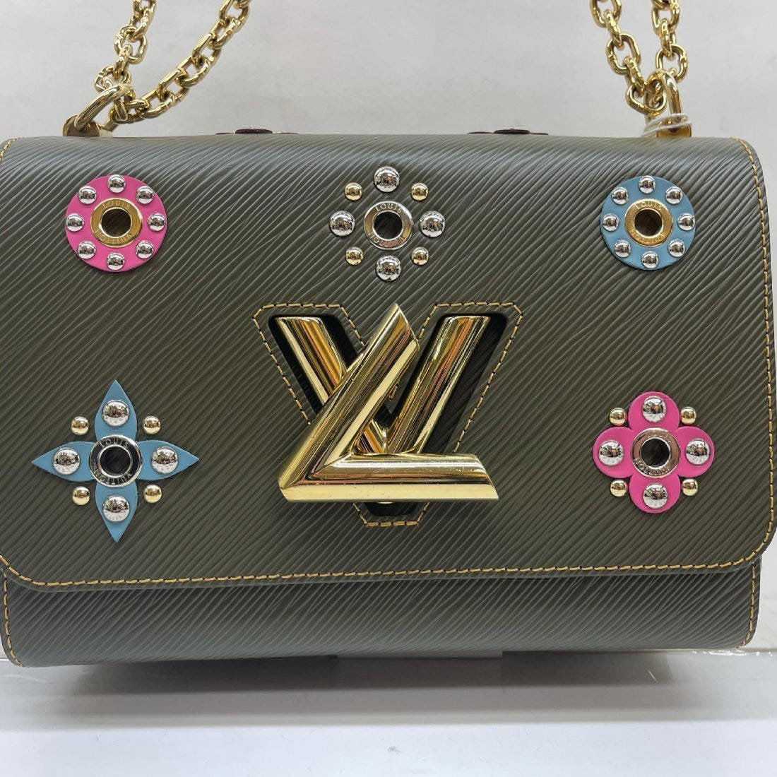 Louis Vuitton Twist MM Mechanical Flower Bag (1 of 14)