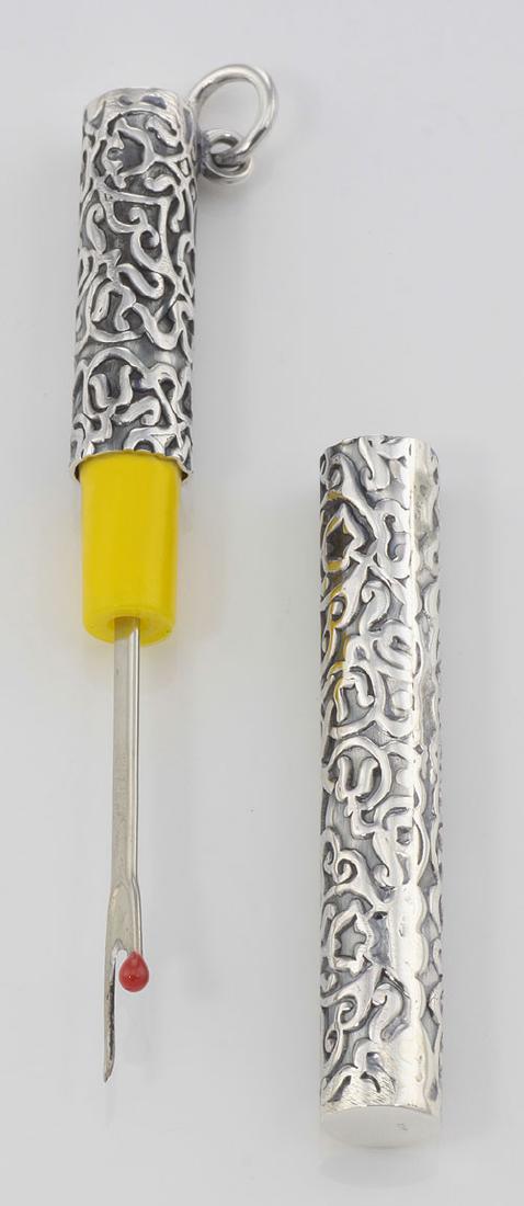 Vintage Style Ornate Seam Ripper in Fine Sterling Silve: Vintage Style Ornate Seam Ripper in Fine Sterling Silver **|**|** #J-9317 Sterling Silver Vintage Antique Style Ornate Seam Ripper. fine sterling silver sewing accessories / tools. This Antique Style 