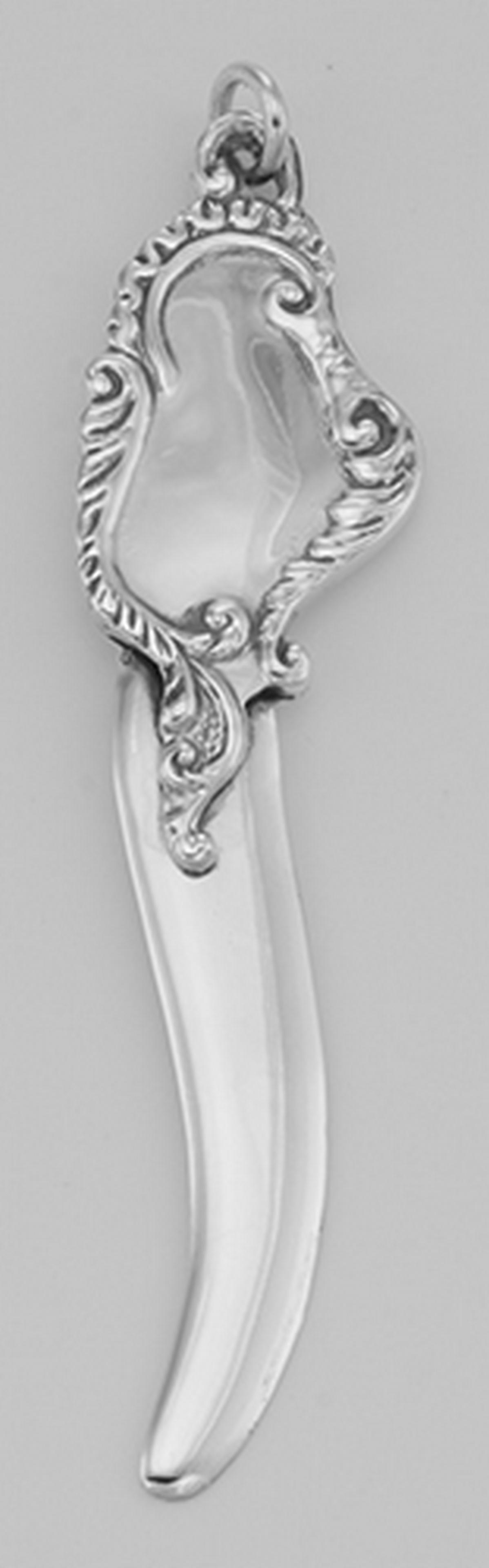 Victorian Style Small Letter Opener - Bookmark in Fine: Victorian Style Small Letter Opener - Bookmark in Fine Sterling Silver **|**|** #X-2367 Book Marks : Victorian Style Sterling Silver Bookmark / Small Letter Opener weighs approx. 10.8 grams and measur