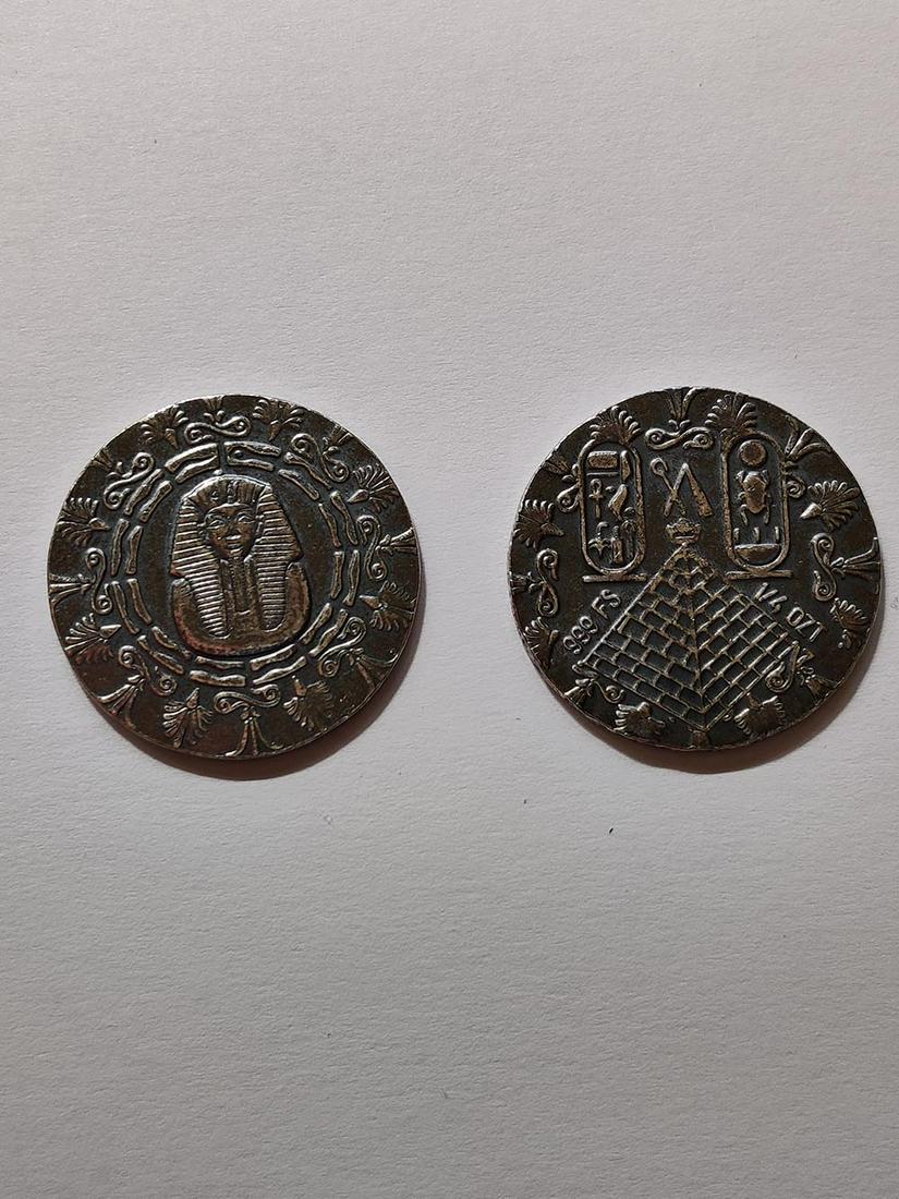 1/4 oz. Fine Silver Bullion Round King Tut Relic: 1/4 oz. Fine Silver Bullion Round King Tut Relic -- 1/4 oz. Fine Silver Bullion Round King Tut Relic #PAPPS73567