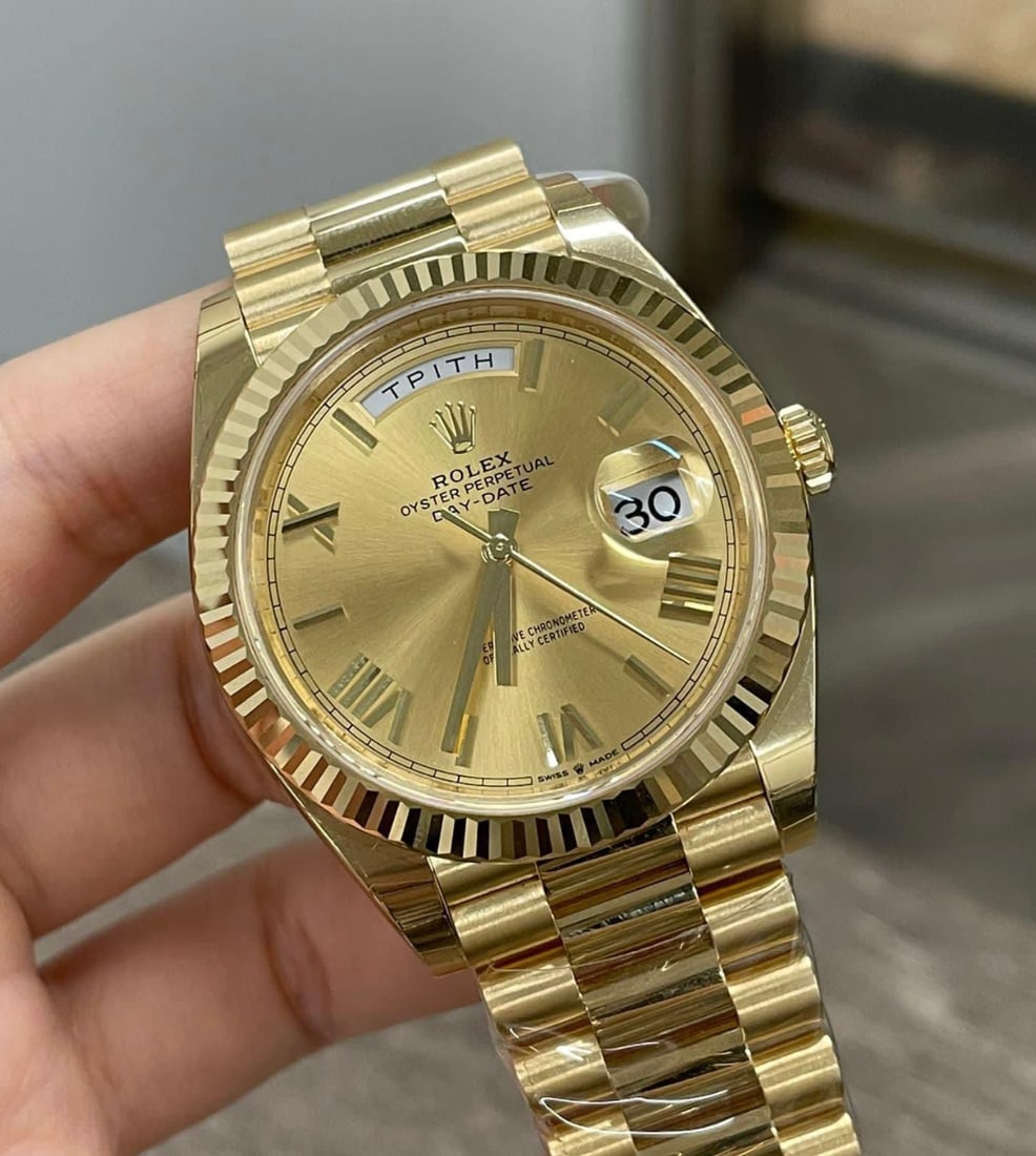 New Rolex 18k Gold Presidential DayDate Comes with Box: New Rolex 18k Gold Presidential DayDate Comes with Box & Papers -- New Rolex 18k Gold Presidential DayDate Comes with Box & Papers #PAPPS15918v8