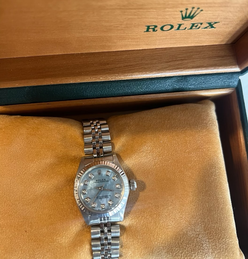 Custom 26mm Diamond Dial Stainless Steel Rolex comes with Box & Appraisal: Custom 26mm Diamond Dial Stainless Steel Rolex comes with Box & Appraisal -- Custom Diamond Dial Stainless Steel Rolex comes with Box & Appraisal #PAPPS33080v8