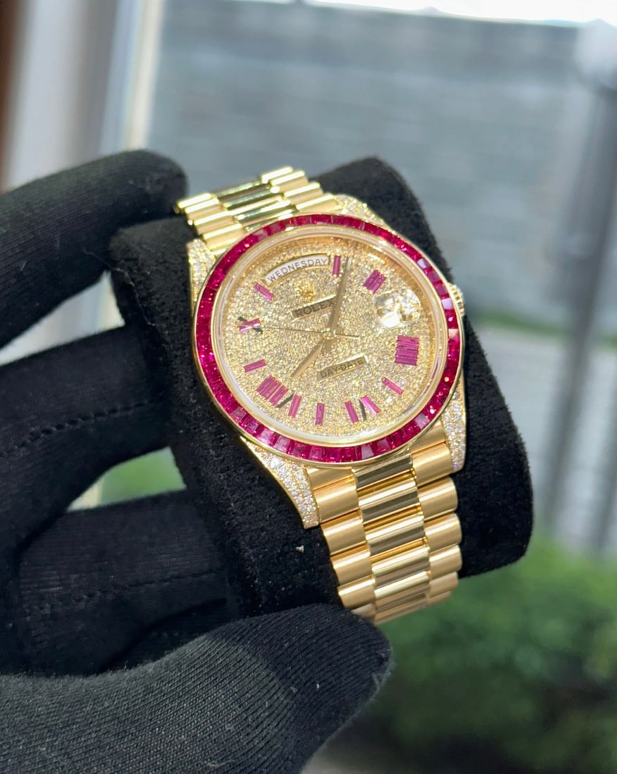 Custom Rolex DayDate 40mm 18k Yellow Gold w/ Ruby and Diamond (G-H, VS1-VS2: Custom Rolex DayDate 40mm 18k Yellow Gold w/ Ruby and Diamond (G-H, VS1-VS2) Comes with Box & Appraisal #PAPPS18300v8