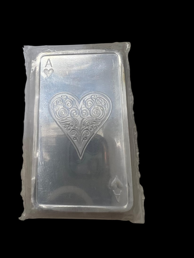 10 oz Silver Bar - Ace of Hearts: 10 oz Silver Bar - Ace of Hearts #PAPPS65123v15