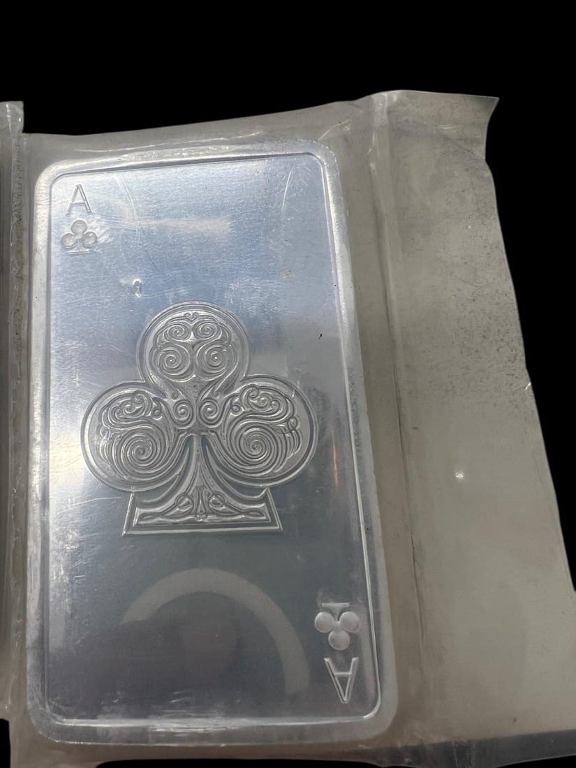 10 oz Silver Bar - Ace of Clubs (1 of 1)