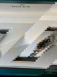 CUSTOM 26MM LADIES DATEJUST ROLEX WITH DIAMOND BEZEL & DIAL COMES WITH BOX: CUSTOM 26MM LADIES DATEJUST ROLEX WITH DIAMOND BEZEL & DIAL COMES WITH BOX AND PAPER #PAPPS95539v7