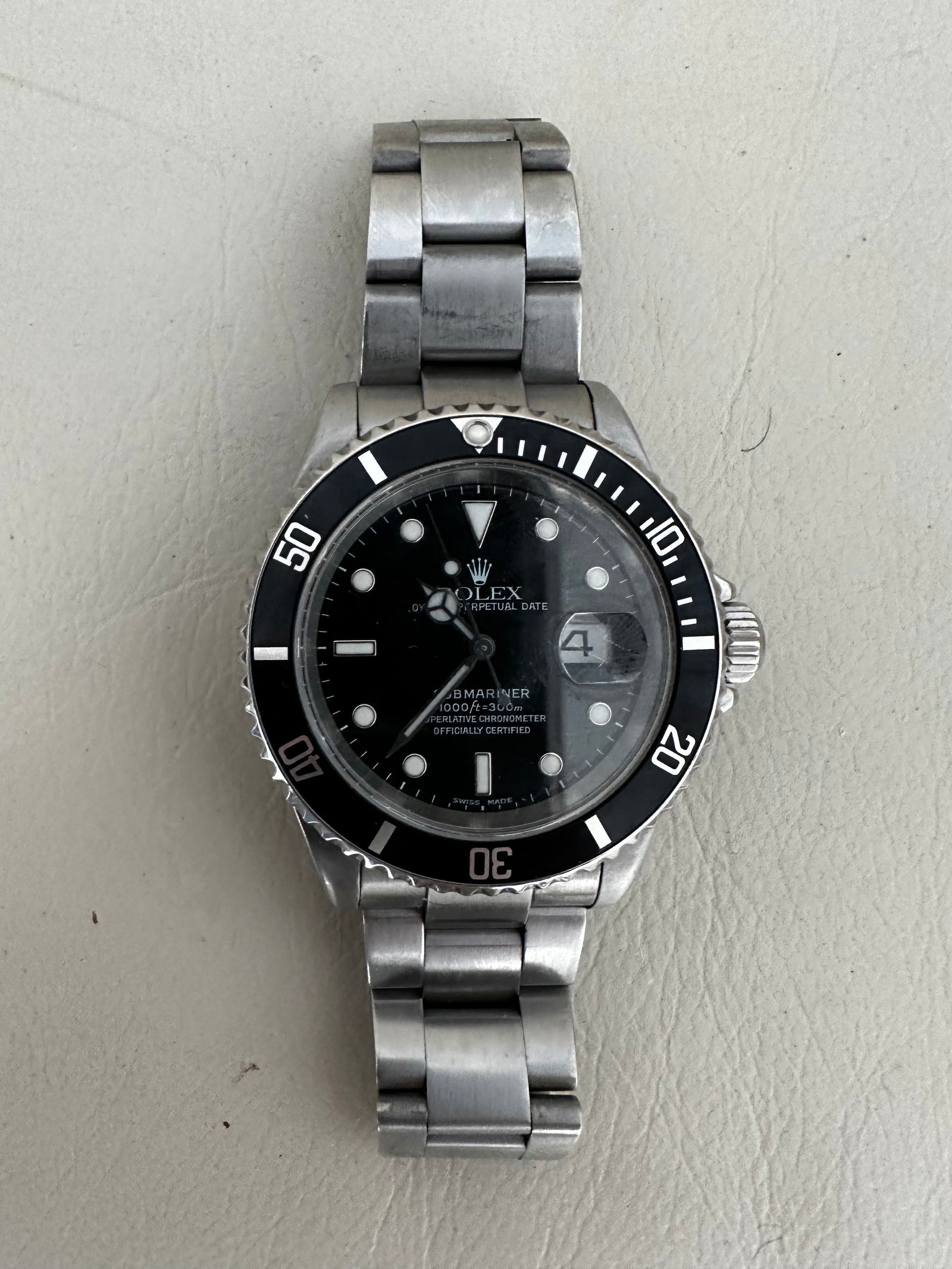 USED BLACK SUBMARINER 40MM COMES WITH BOX NO PAPER: USED BLACK SUBMARINER 40MM COMES WITH BOX NO PAPER #PAPPS95542v7