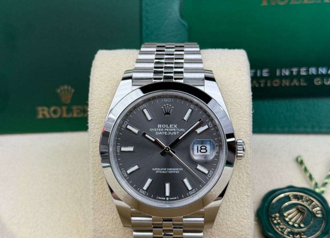 Rolex Oysterperpetual Datejust 41mm Grey Dial Jubileee Comes With Box & Pap (1 of 1)