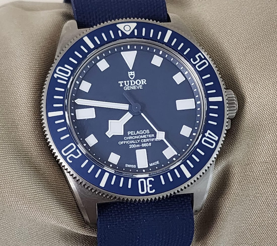 Tudor FXD Comes with Box & Papers: Tudor FXD Comes with Box & Papers #PAPPS18337v8