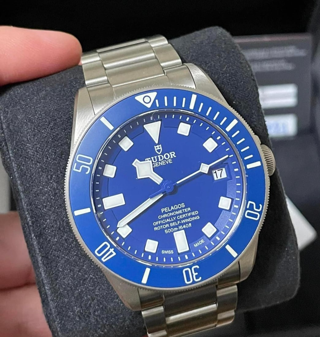 Tudor Pelagos Blue Dial Comes with Box & Papers: Tudor Pelagos Blue Dial Comes with Box & Papers #PAPPS19763v8