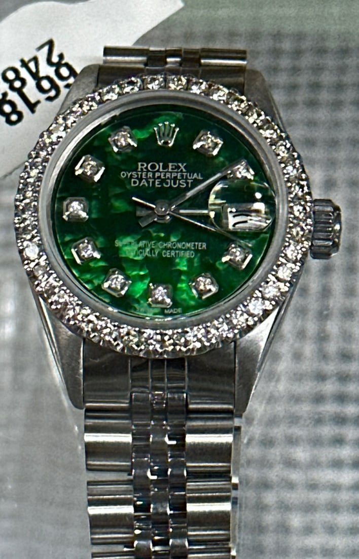 Custom Rolex 26mm Green Dial w/diamond bezel (G-H, SI1-SI2) Comes with Box: Custom Rolex 26mm Green Dial w/diamond bezel (G-H, SI1-SI2) Comes with Box & Appraisal #PAPPS19276v8