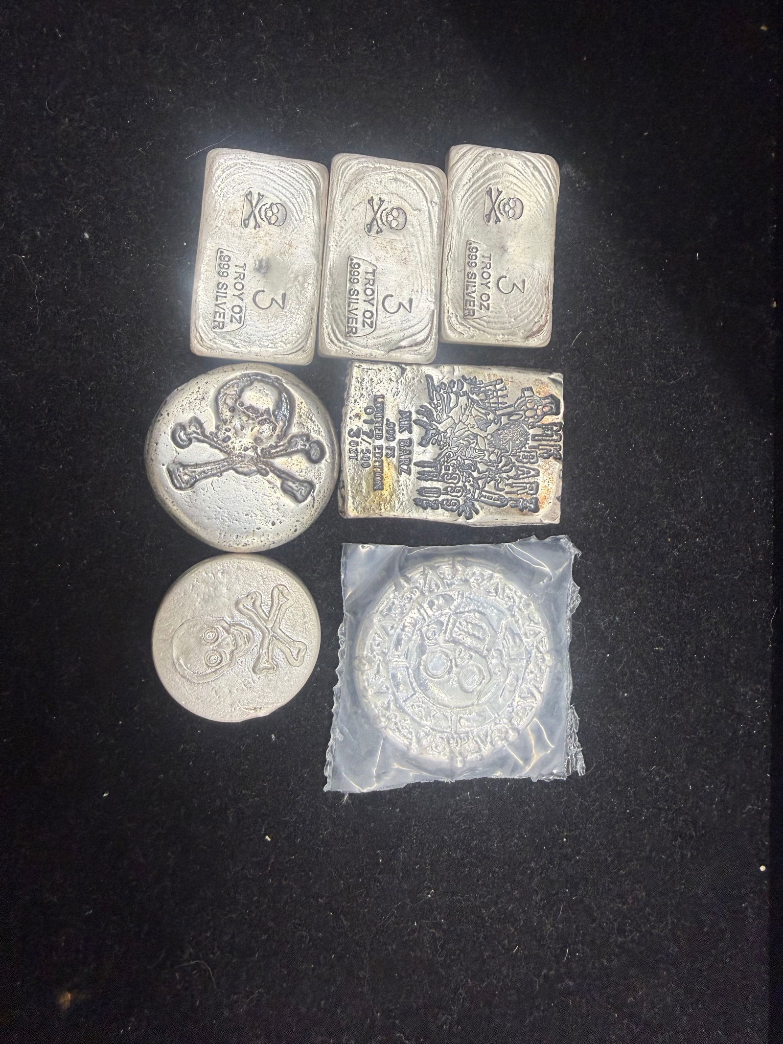 20.5 Ounces Of Pure Silver Bars/Coin Of Varying Mints (Collectible Pieces): 20.5 Ounces Of Pure Silver Bars/Coin Of Varying Mints (Collectible Pieces) .999 #PAPPS98486v15