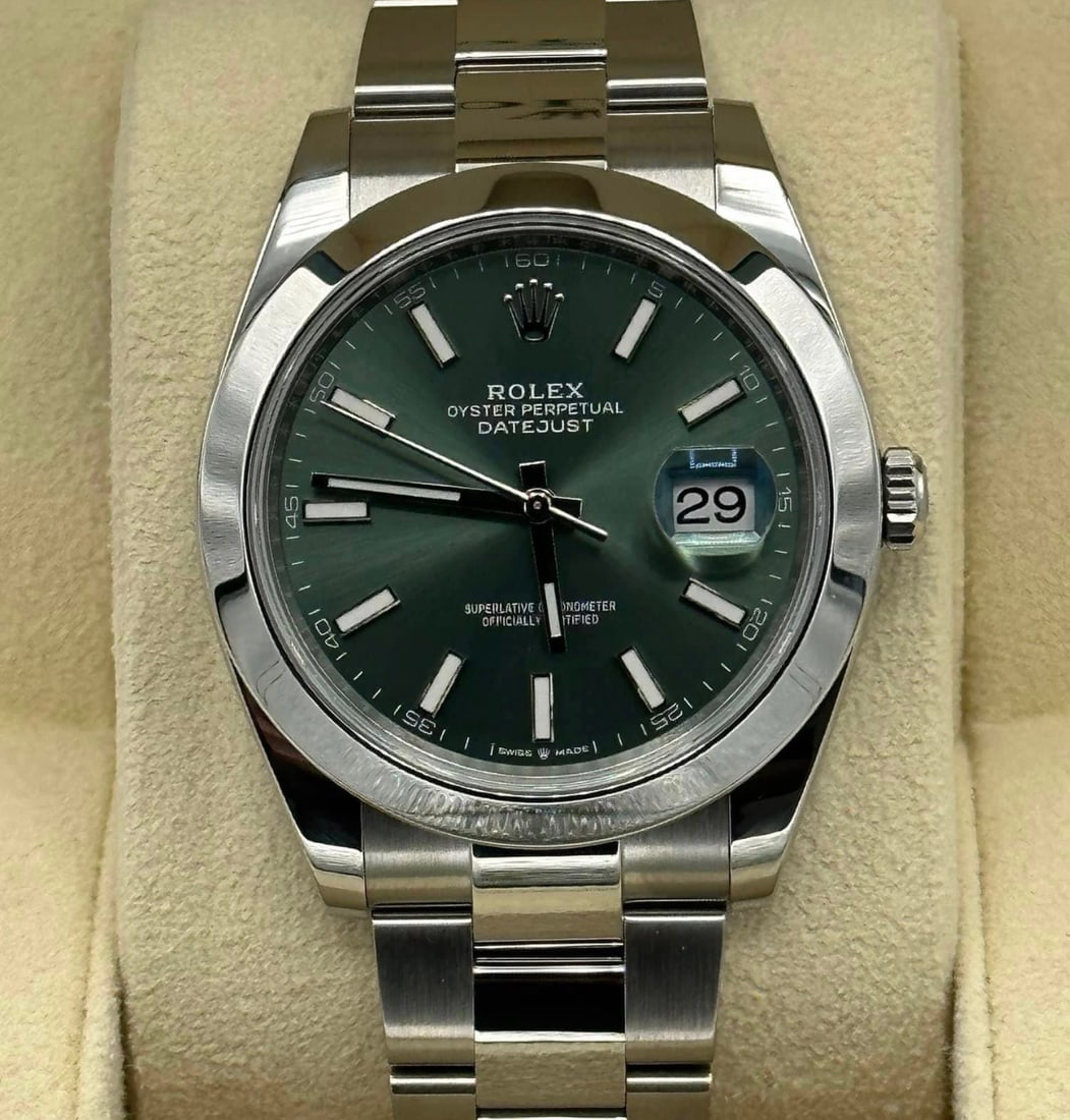 Brand New Rolex Ref 126300 41mm Green Dial Rolex Comes with Box & Papers: Brand New Rolex Ref 126300 41mm Rolex Comes with Box & Papers #PAPPS18276v8