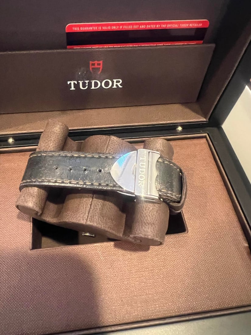 Red Bezel Tudor Comes with Box & Papers - 4