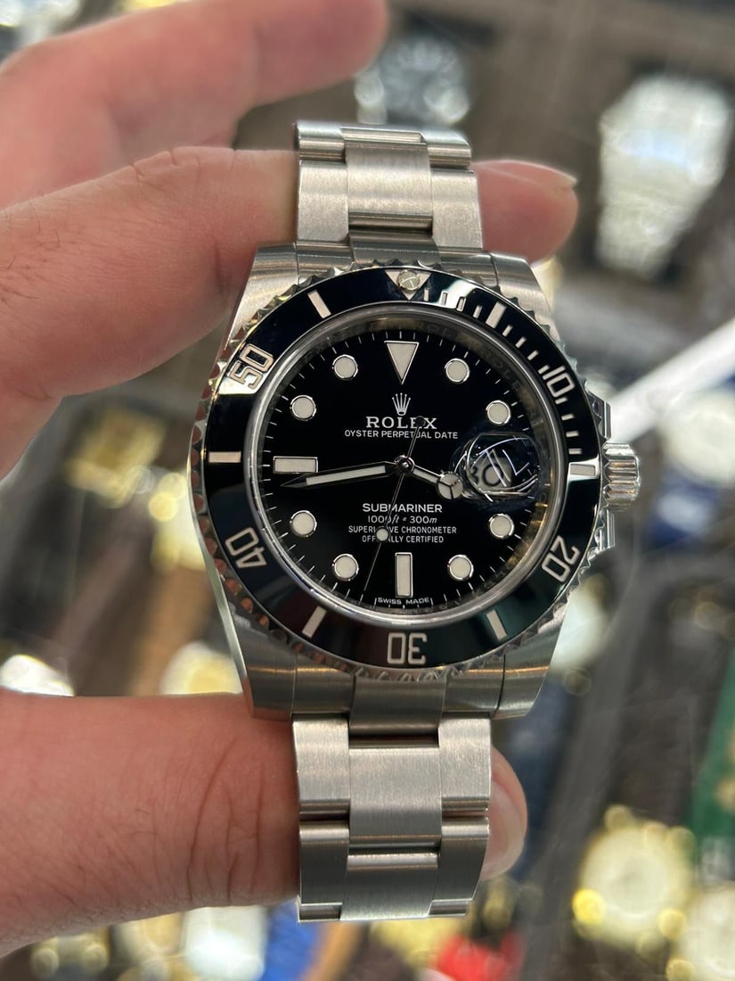 Rolex Submariner Datjust Ref 116110 Comes with Box and Papers: Rolex Submariner Datjust Ref 116110 Comes with Box and Papers #PAPPS12658v8