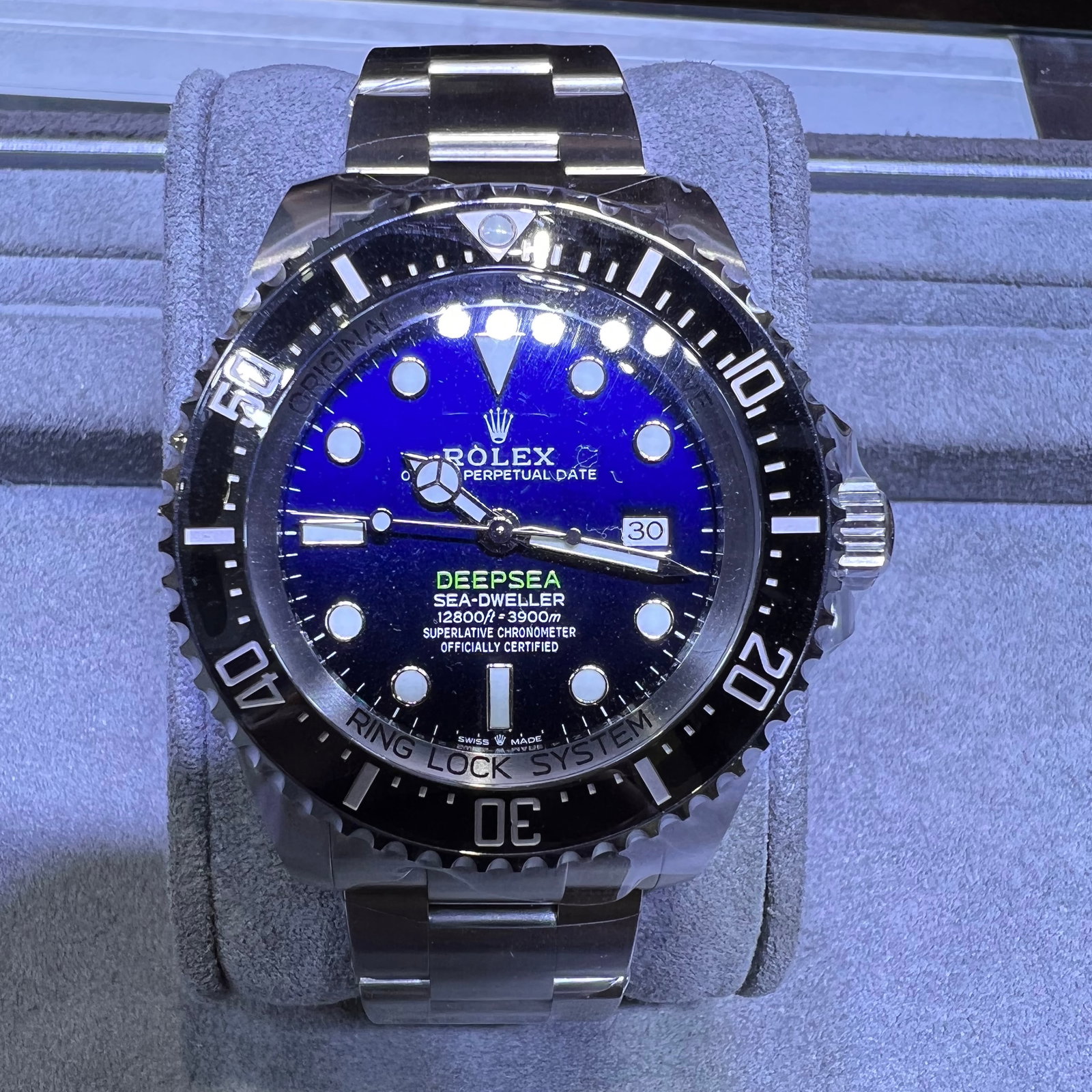 Seidweller James Cameron Edition Rolex Comes with Box and Papers: Seidweller James Cameron Edition Rolex Comes with Box and Papers #PAPPS73920v7