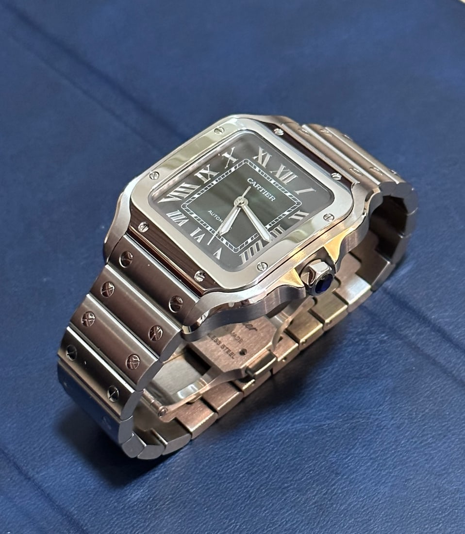 Brand New 2023 Cartier De Santos Green Dial Comes with Box & Papers: Brand New 2023 Cartier De Santos Green Dial Comes with Box & Papers #PAPPS19275v8