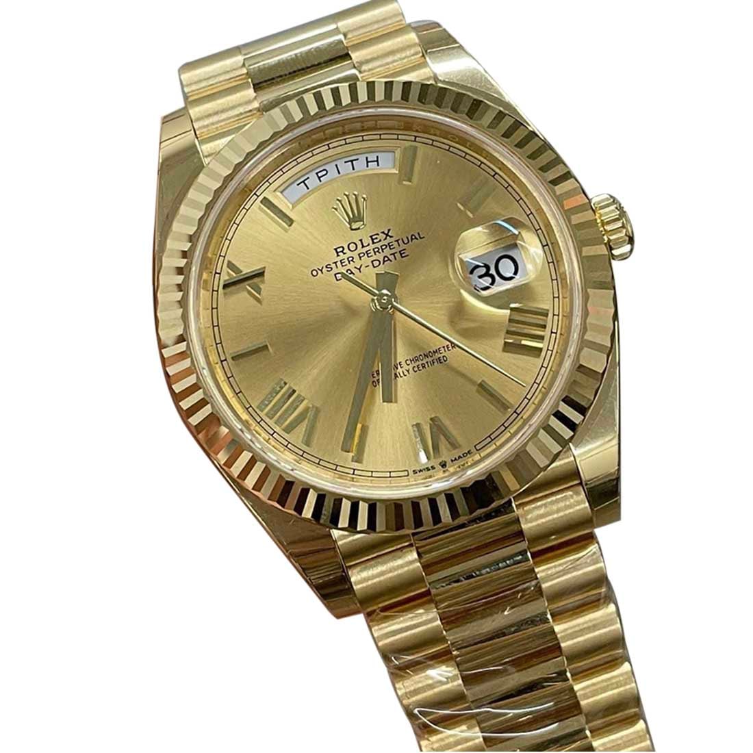 18kt Yellow Gold Rolex Presidential Band DayDate Comes with Box and Papers: 18kt Yellow Gold Rolex Presidential Band DayDate Comes with Box and Papers #PAPPS18770v8