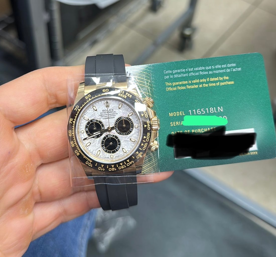 New 40mm 18k Yellow Gold Daytona Meteorite Dial on Oyster Flex Band comes w: New 40mm 18k Yellow Gold Daytona Meteorite Dial on Oyster Flex Band comes with Box and Papers #PAPPS13671v8
