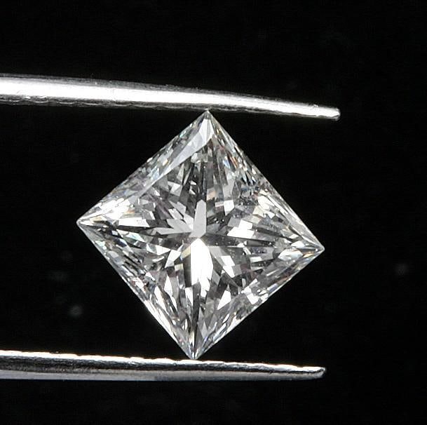 GIA CERTIFIED 0.5 CTW I/SI2 PRINCESS DIAMOND (1 of 1)