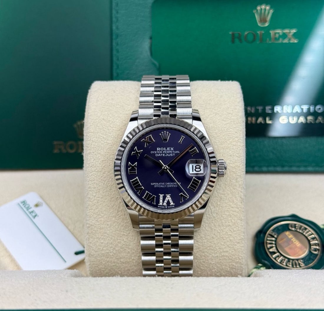 31mm Fluted Purple Dial Jubilee Oysterperpetual Rolex Ref 278274 Comes With: 31mm Fluted Purple Dial Jubilee Oysterperpetual Rolex Ref 278274 Comes With Box & Papers #PAPPS23507v15