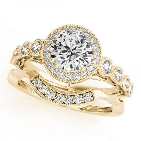 Certified 1.02 Ctw SI2/I1 Diamond 14K Yellow Gold Bridal Wedding Set Ring: Center Diamond Approx Weight: 0.50 Ctw (Round Cut) Center Color: J-K Center Stone Clarity: SI2/I1 Center Stone Setting: Prong Side Stone 0.52 Ctw Side Stone Color: J-K Stone Clarity: SI2/I1 Stone Sett