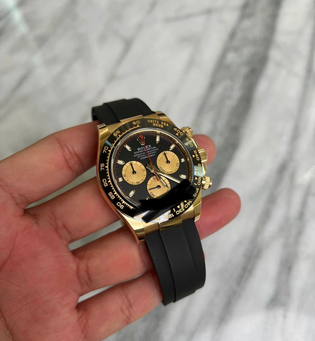 Brand New Rolex 18kt Gold Paul Newman Daytona Comes with Box & Papers: Brand New Rolex 18kt Gold Paul Newman Daytona Comes with Box & Papers #PAPPS18881v8