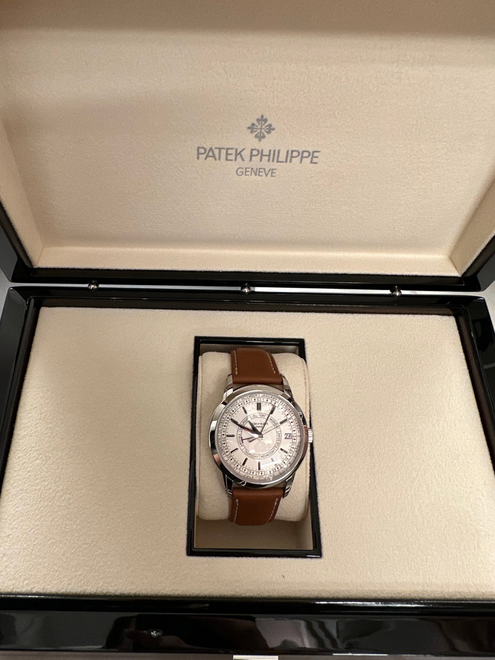 BRAND NEW PATEK PHILLIPE 2023 COMPLICATIONS WEEKLY CALENDER 5212A-001 COMES: BRAND NEW PATEK PHILLIPE 2023 COMPLICATIONS WEEKLY CALENDER 5212A-001 COMES WITH BOX AND PAPER #PAPPS95013v7