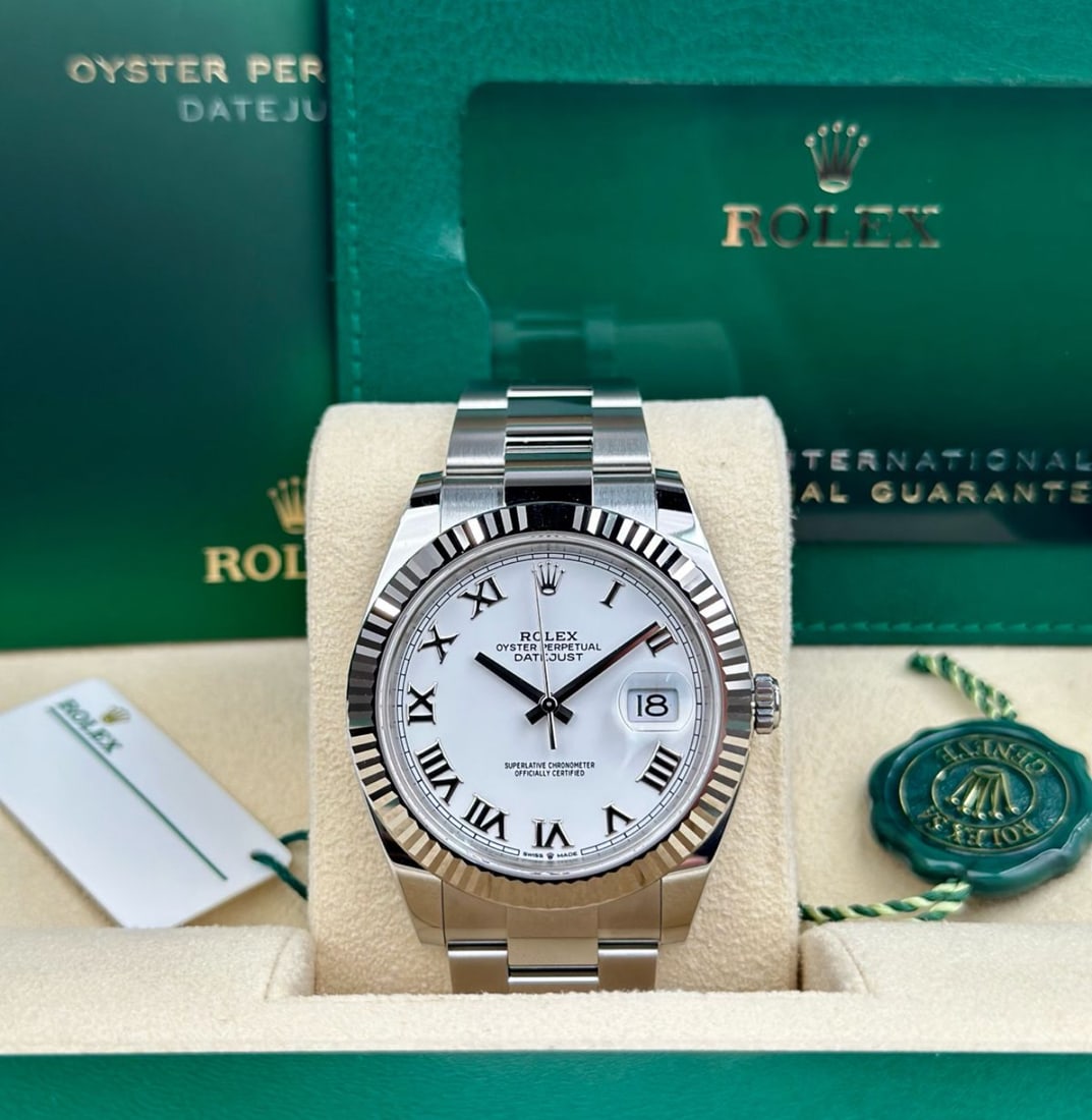 Rolex Oysterperpetual Datejust 41mm Fluted Oyster Bracelet Comes with Box &: Rolex Oysterperpetual Datejust 41mm Fluted Oyster Bracelet Comes with Box & Papers #PAPPS23465v15